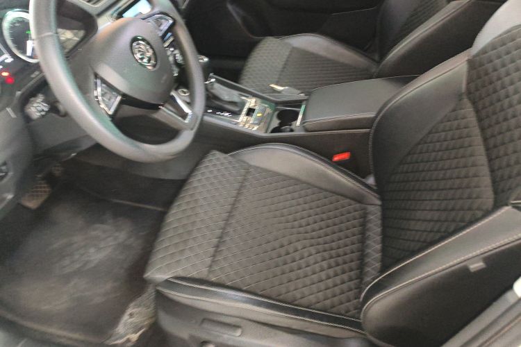 斯柯达 速派 2018款 TSI330 DSG舒适版 国V局部细节19