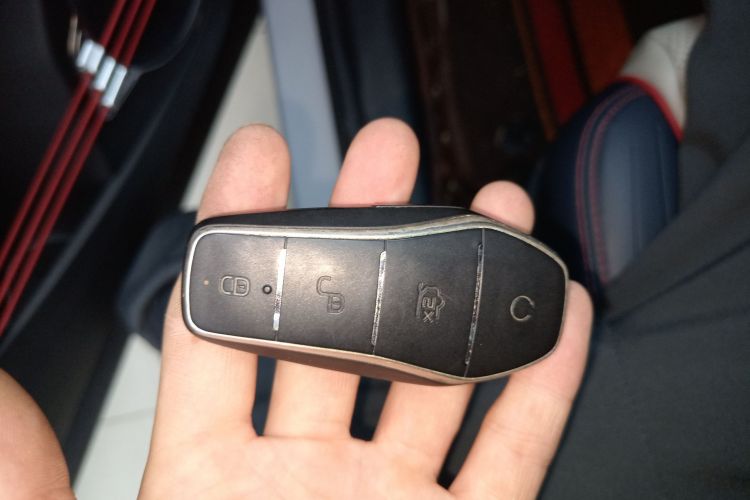 比亚迪 元PLUS 2022款 430KM 豪华型中控内饰7001