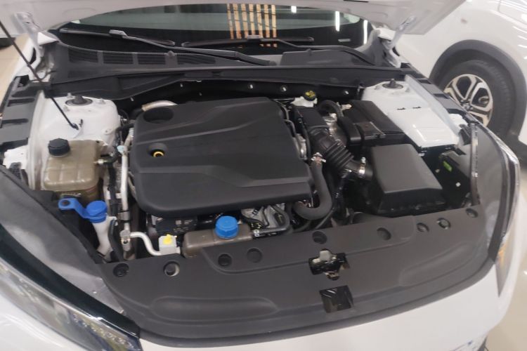 长安 逸动 2024款 1.5T GDI自动 尊贵型局部细节24