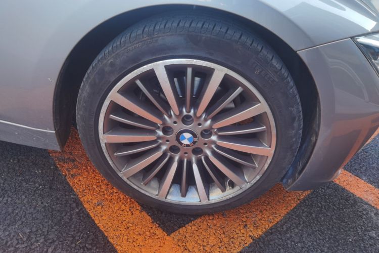 宝马3系 2018款 320Li 时尚型车身外观10