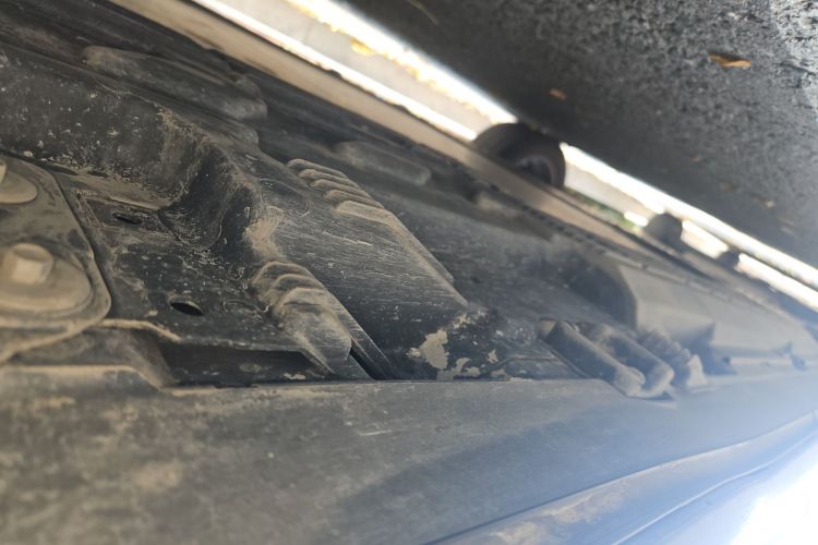 奔驰EQB 2023款 EQB 260局部细节9003