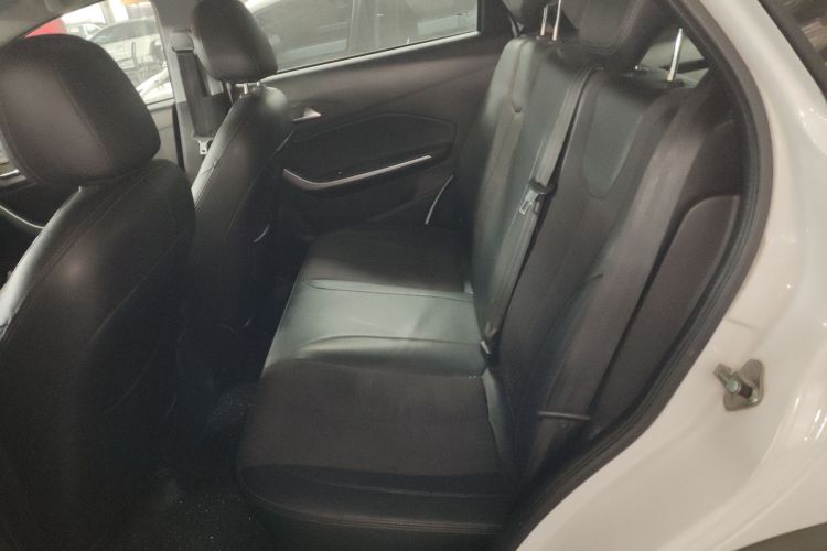 奇瑞 瑞虎3X 2018款 1.5L 自动精英版中控内饰21