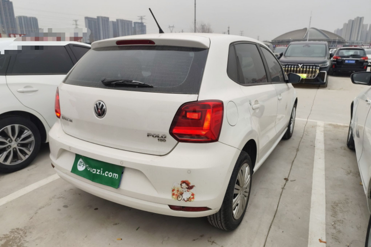 大众 Polo 2016款 1.6L 自动舒适型车身外观7