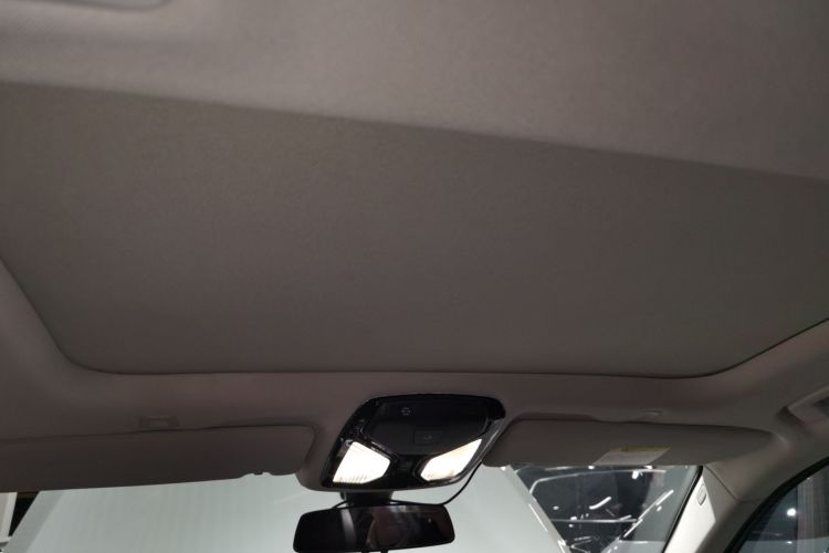 宝马5系 2019款 530Li 领先型 豪华套装中控内饰22