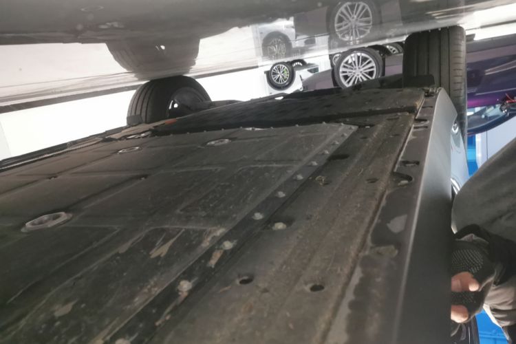 零跑汽车 零跑C16 2026款 增程 280激光雷达版 6座局部细节9001