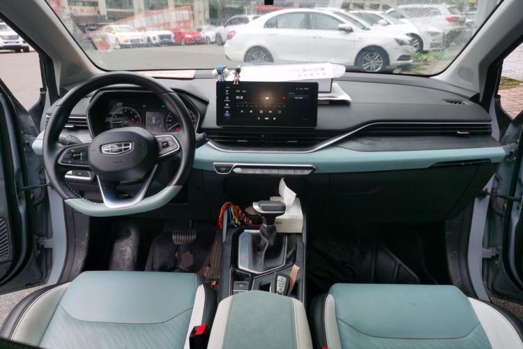 吉利汽车 帝豪S 2022款 1.4T CVT跨界玩家版中控内饰12