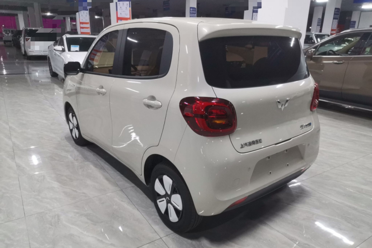 五菱汽车 宏光MINIEV 2025款 四门版 进阶款车身外观4