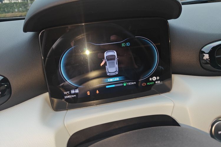 零跑汽车 零跑T03 2022款 星钻版中控内饰14