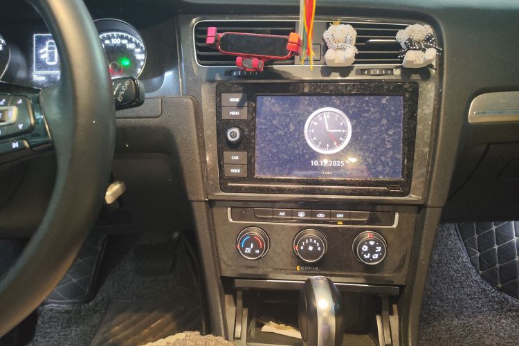 大众 高尔夫 2019款 1.6L 自动舒适型 国V中控内饰16