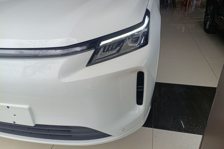 蓝电E5 PLUS 2025款 165km 长续航版PLUS 7座局部细节36