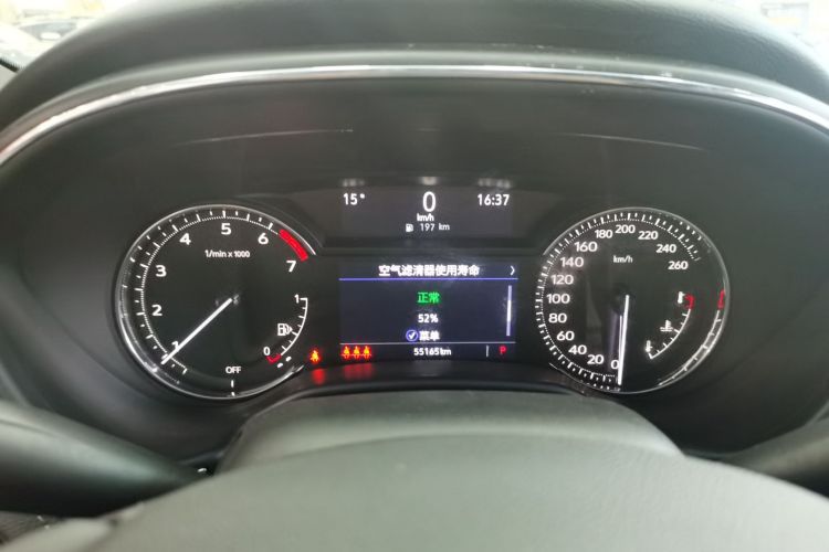 凯迪拉克CT5 2022款 28T 豪华型（标准版）中控内饰14