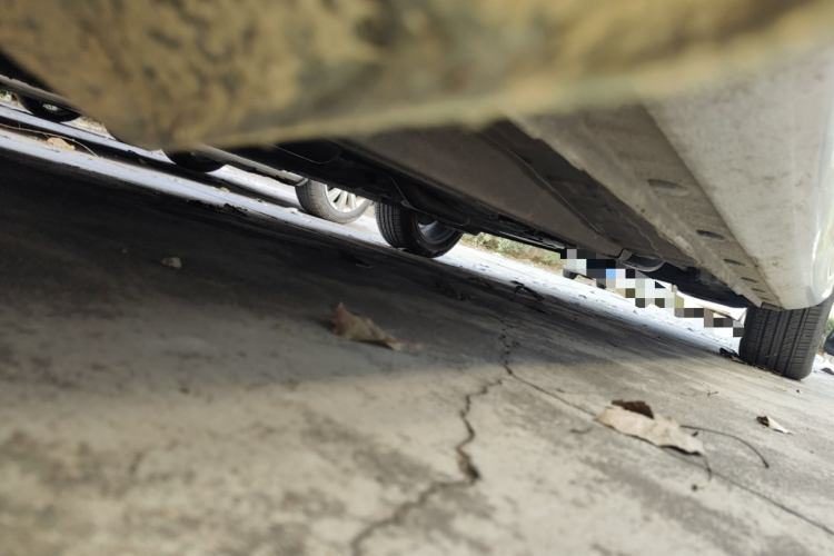 吉利汽车 帝豪 2022款 第4代 1.5L 手动精英型局部细节9004