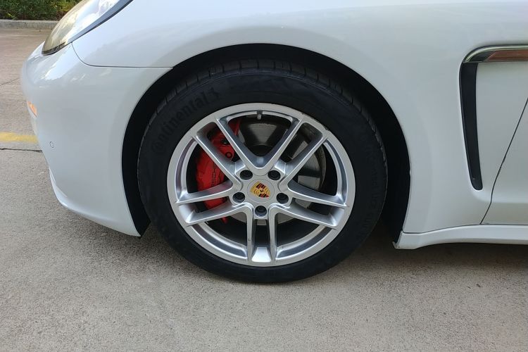 保时捷 2016款 Panamera 4 Edition 3.0T车身外观6007