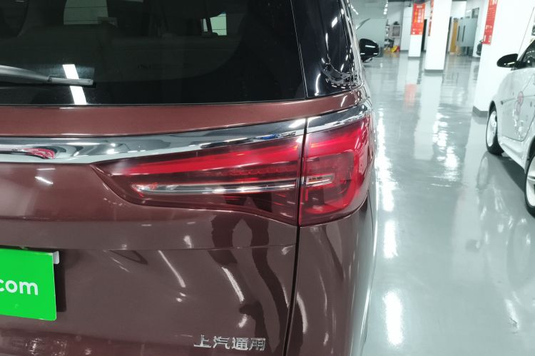 别克GL8 2022款 ES陆尊 653T 舒适型车身外观9