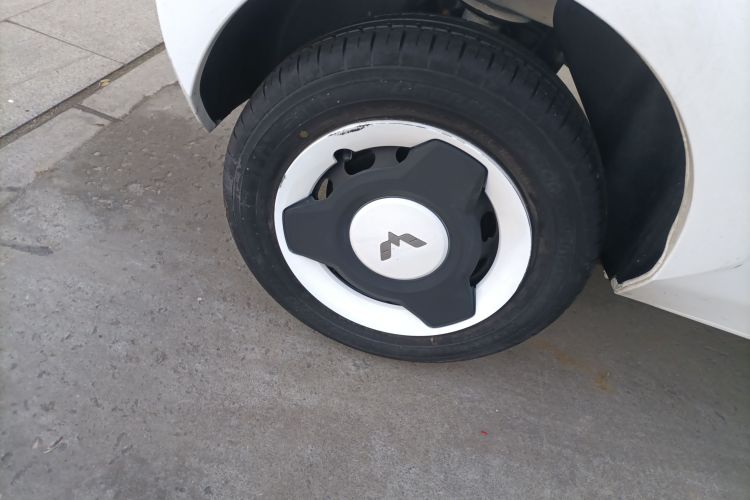 五菱汽车 宏光MINIEV 2022款 轻松款 三元锂车身外观6008