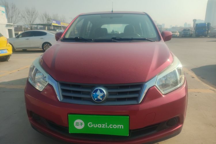 启辰R50 2014款 1.6L 手动精彩版车身外观2