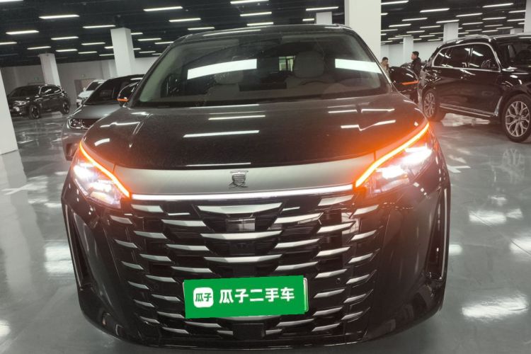 比亚迪 夏 2025款 DM-i 1.5T 180km 超越型车身外观2