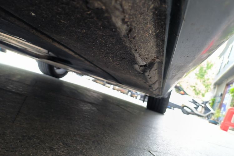 宝马5系新能源 2022款 改款 535Le 豪华套装机舱底盘30