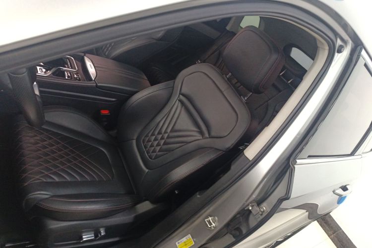 奔腾T99 2020款 20TD 自动豪华型中控内饰19