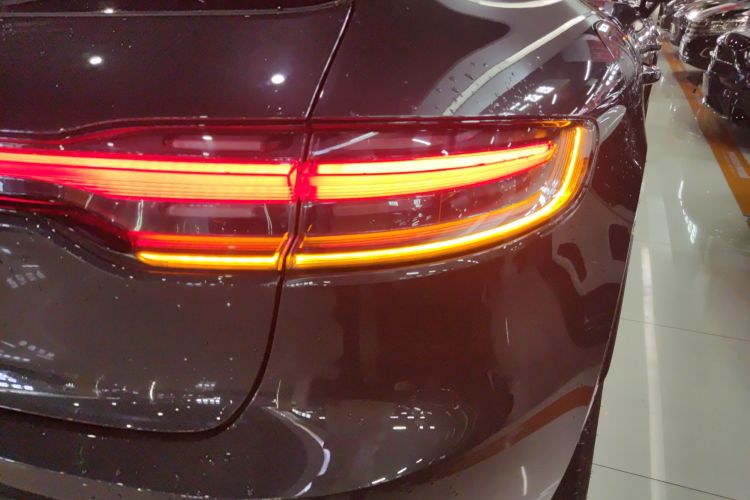 保时捷 2022款 Macan 2.0T车身外观6006