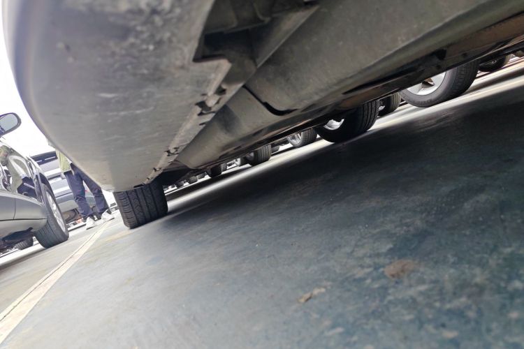 奔驰M级 2014款 ML 400 4MATIC动感型局部细节9002