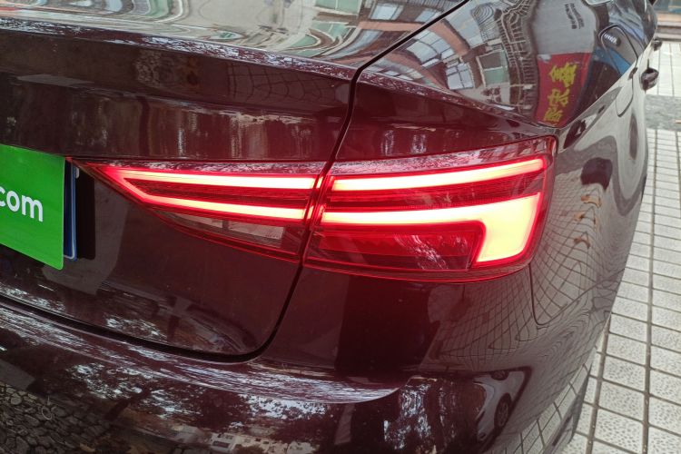 奥迪A3 2018款 30周年年型 Limousine 35 TFSI 时尚型车身外观6006