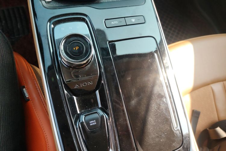 埃安 AION S 2023款 魅 580 磷酸铁锂局部细节18