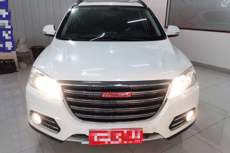 哈弗H6 2014款 运动版 2.4L 自动精英型车身外观2