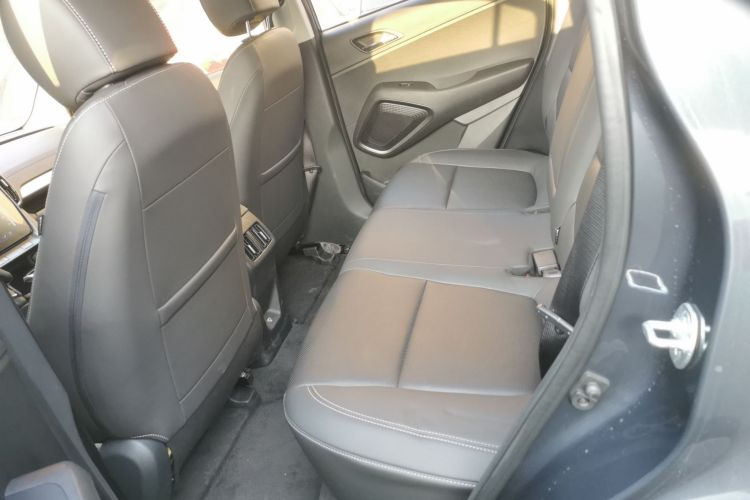 北京现代ix35 2021款 2.0L 自动两驱GLS领先版中控内饰21