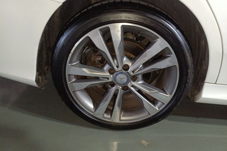 奔驰C级 2015款 C 200 L 4MATIC 运动版车身外观6008