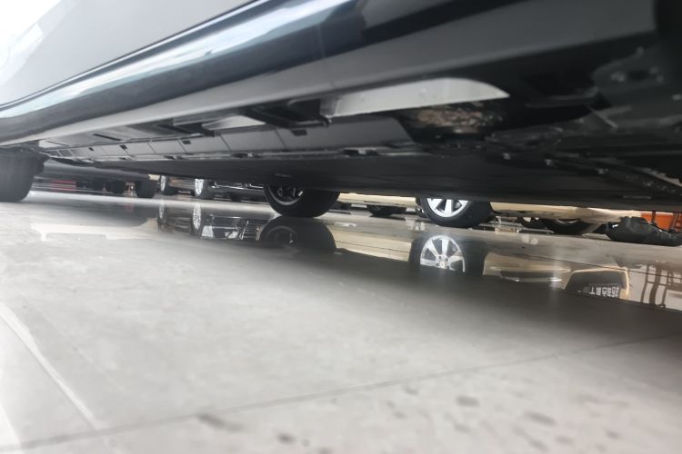 零跑汽车 零跑B01 2025款 650激光雷达版局部细节9001