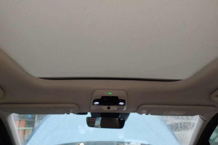 蔚来ES8 2018款 355KM 基准版 七座版局部细节22