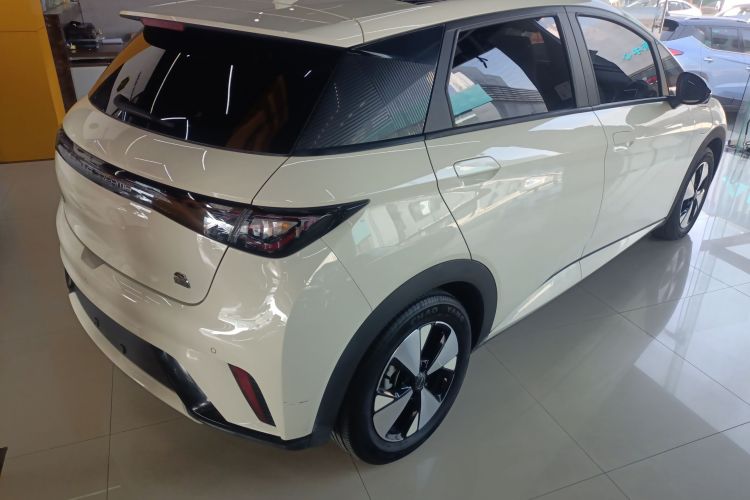 比亚迪 海豚 2023款 420km 时尚版车身外观6005