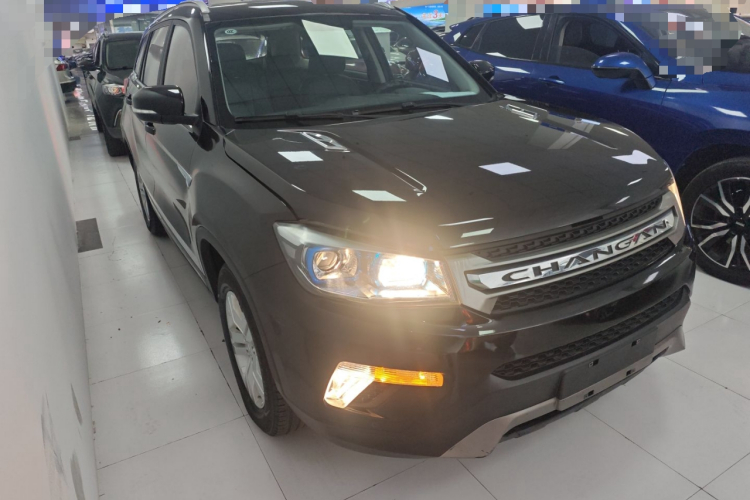 长安CS75 2016款 2.0L 手动豪华型 国V车身外观6002