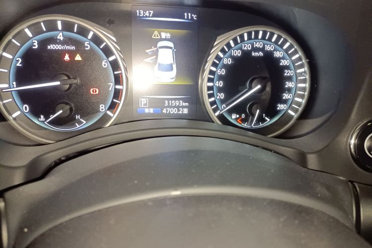 英菲尼迪Q50L 2022款 2.0T 进享版中控内饰15