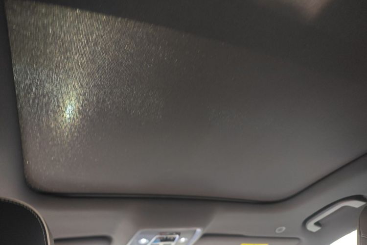 比亚迪 汉 2023款 DM-i 冠军版 121KM 尊享型中控内饰22