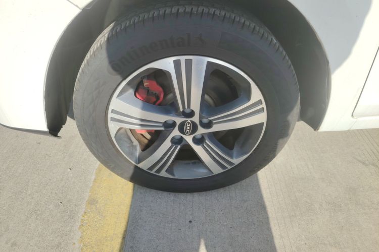 江汽集团 瑞风S2 2018款 智驱版 1.5L 手动豪华智能型车身外观6007