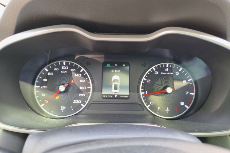 名爵ZS 2020款 180DVVT 自动Lite中控内饰14