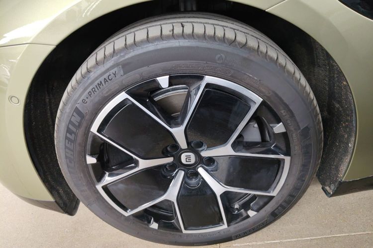 小米汽车 小米SU7 2024款 后驱长续航智驾版车身外观6007