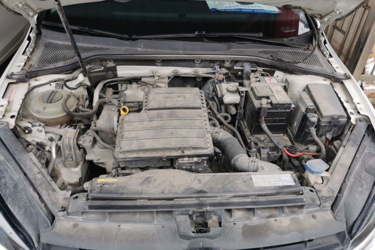 大众 高尔夫 2018款 1.6L 自动时尚型机舱底盘24