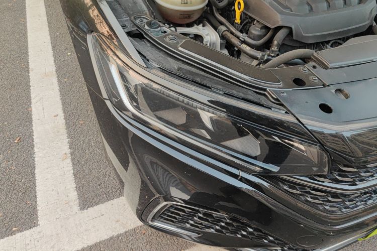 大众 帕萨特 2023款 330TSI 星空精英版车身外观8