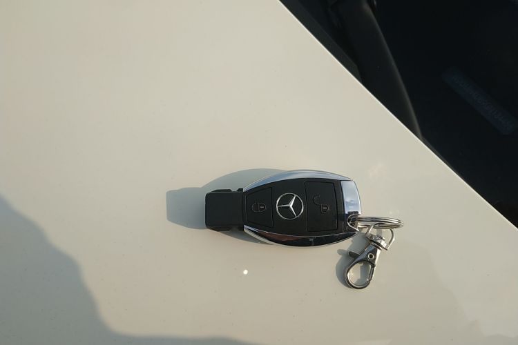 奔驰B级 2015款 B 200 动感型中控内饰11