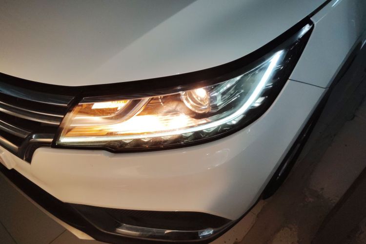 荣威RX3 2020款 1.6L 手动超爽进取版局部细节36