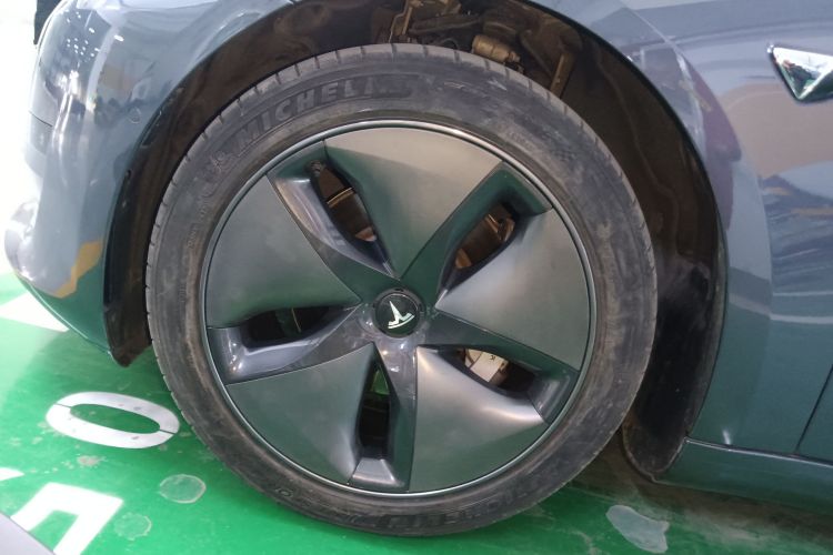 特斯拉 Model 3 2020款 改款 标准续航后驱升级版车身外观6007