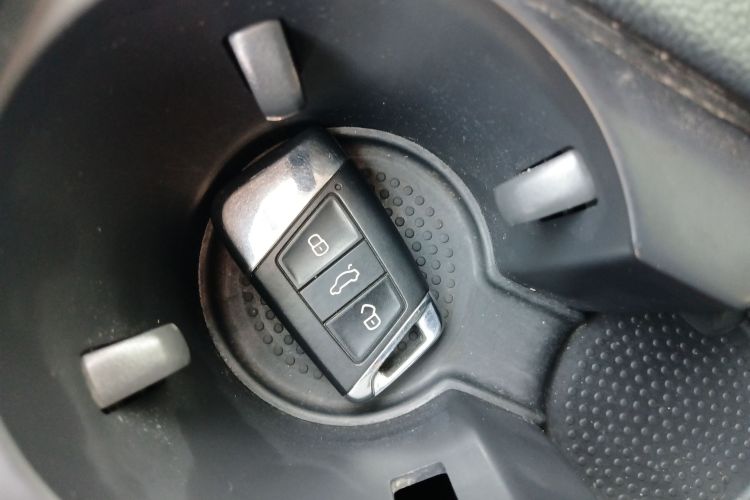 大众 迈腾 2018款 330TSI DSG 领先型中控内饰11