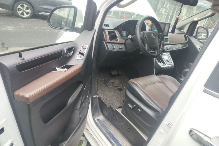 上汽大通MAXUS 大通G10 2018款 PLUS 2.0T 自动豪华行政版中控内饰20