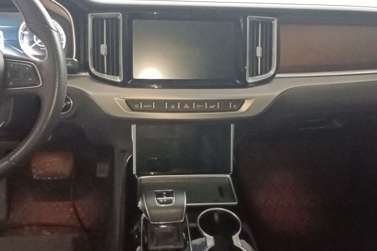 红旗HS7 2021款 2.0T DCT两驱智联旗享版局部细节16