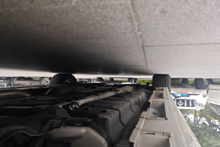 雷克萨斯ES 2014款 250 舒适版局部细节9003