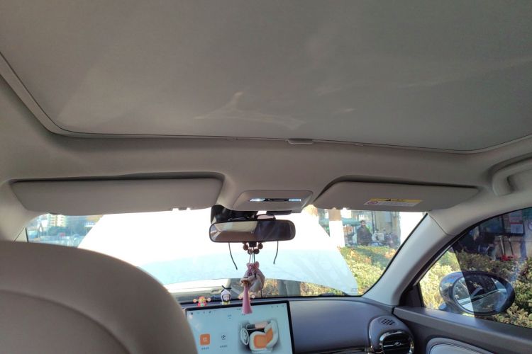 江淮钇为 钇为3 2023款 405km Pro中控内饰22