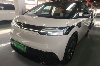 极氪MIX 2025款 长续航智驾版